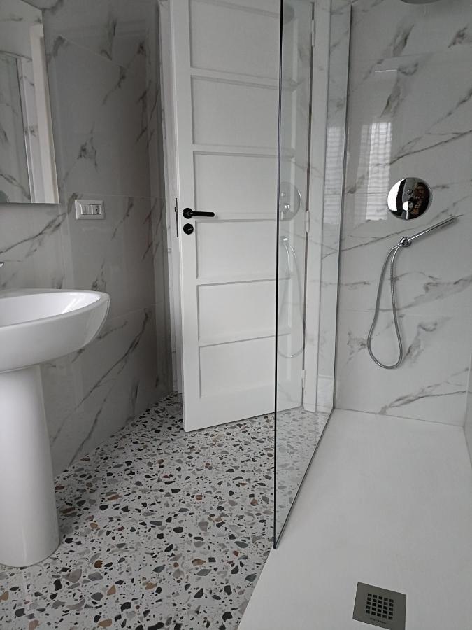 L'Affaccio Sulla Piazza Apartamento Avezzano Exterior foto