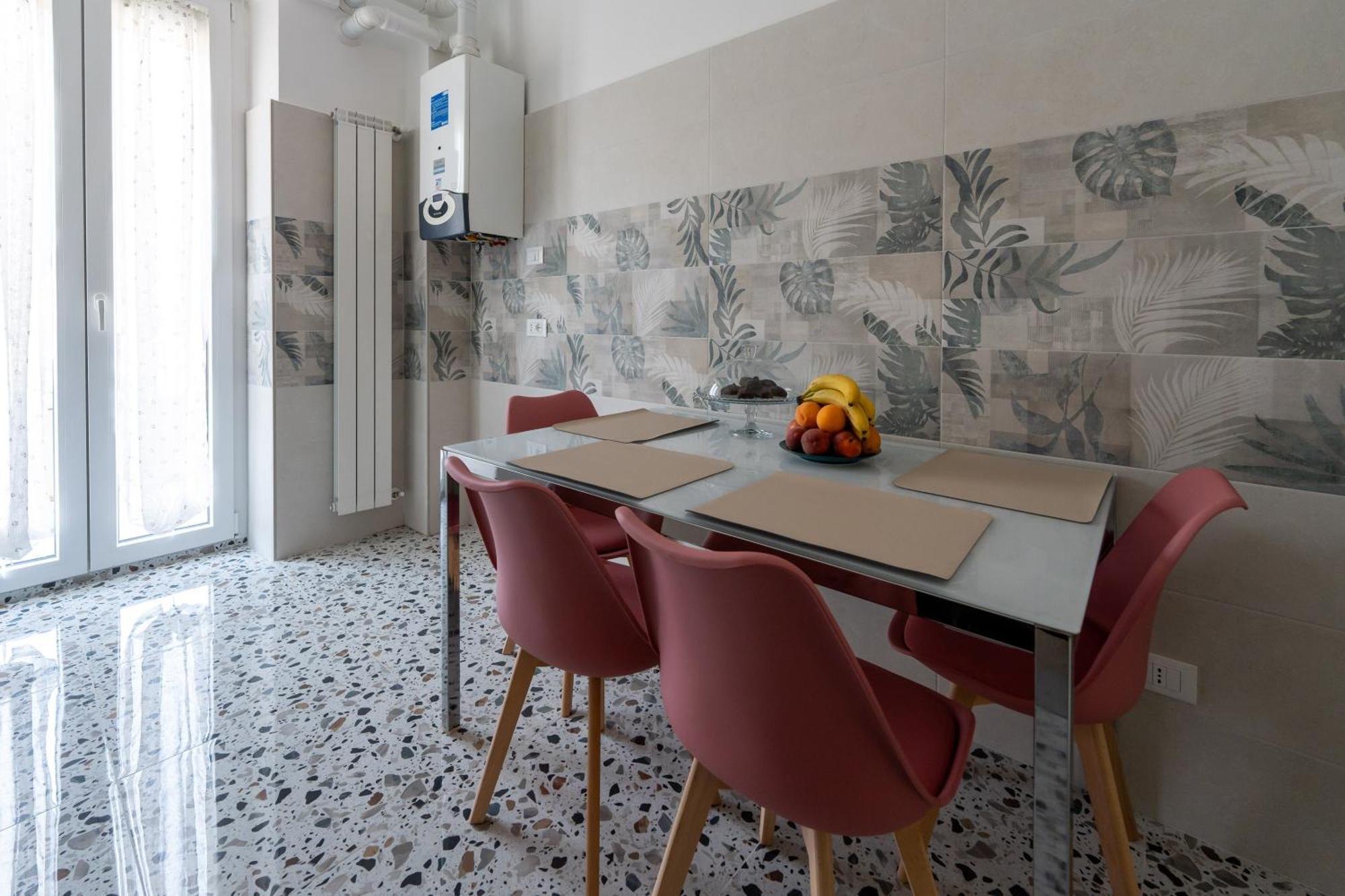 L'Affaccio Sulla Piazza Apartamento Avezzano Exterior foto