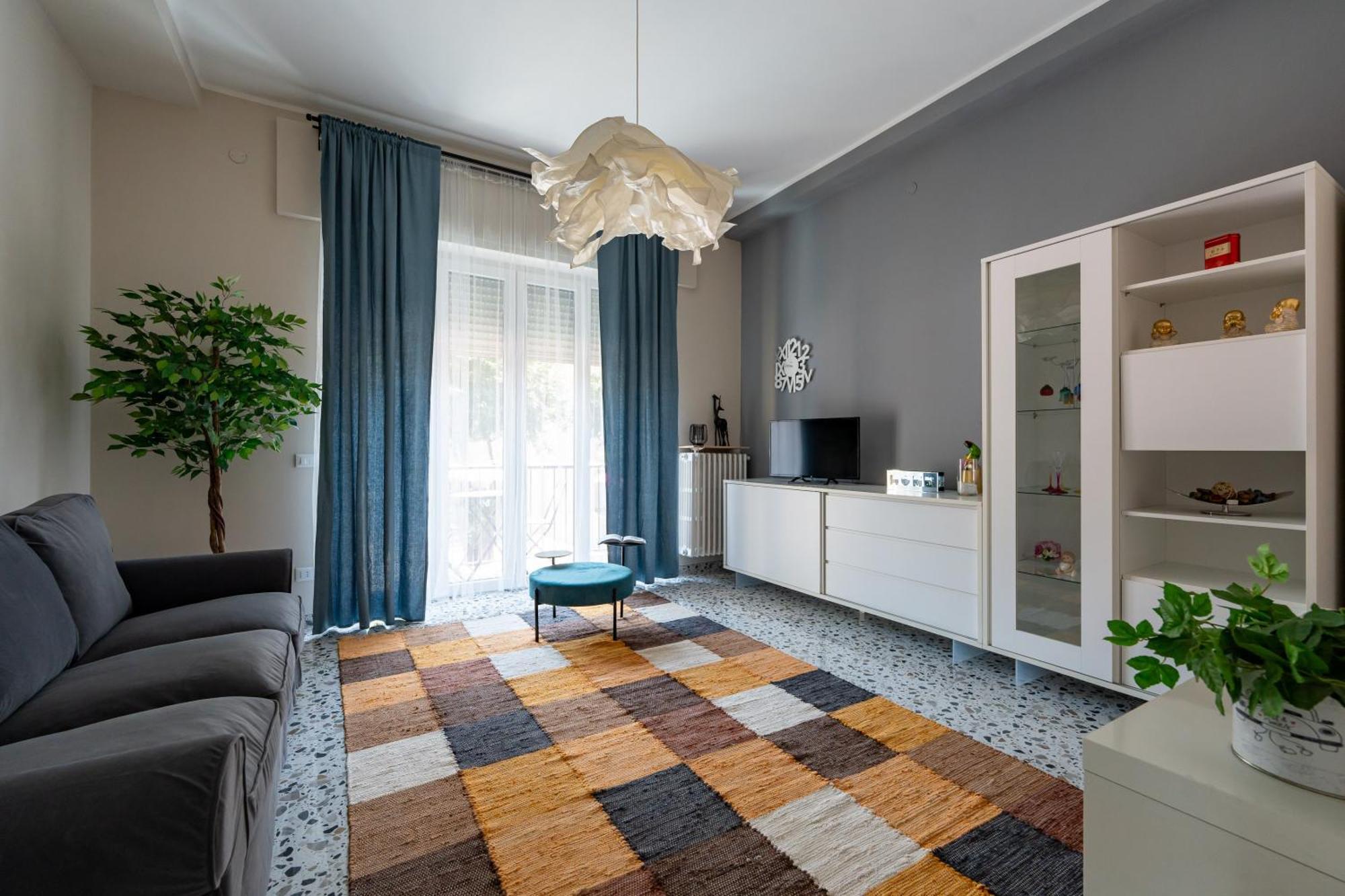 L'Affaccio Sulla Piazza Apartamento Avezzano Exterior foto